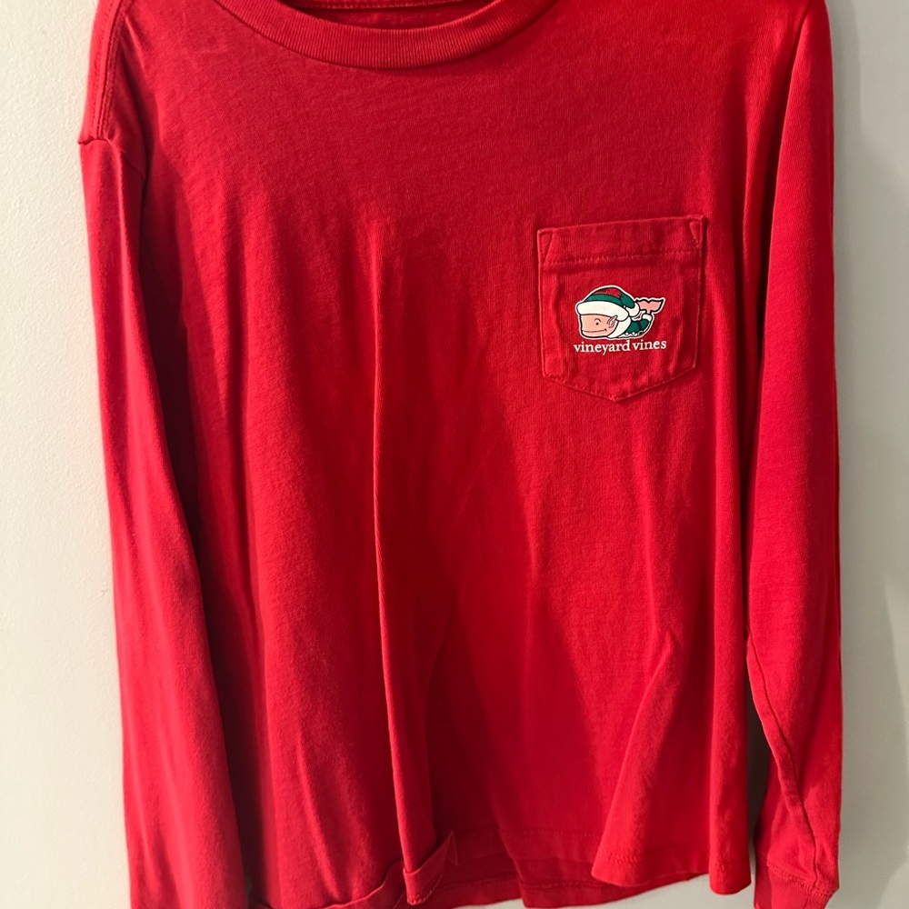 Kids Vineyard Vines Classic Red Christmas Tee with Pocket size 7